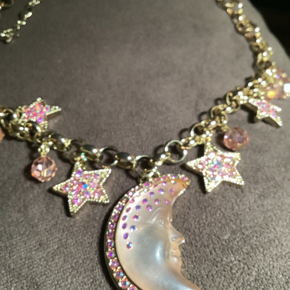 Kirks Folly neckless with charm - Picture 6 of 6